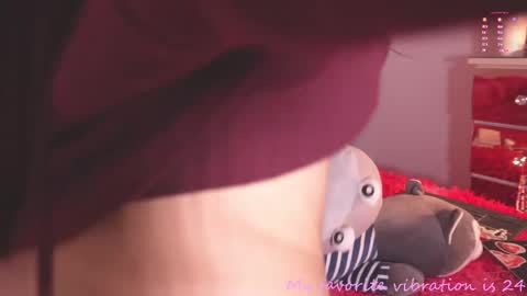 Val  online show from November 12, 10:52 pm