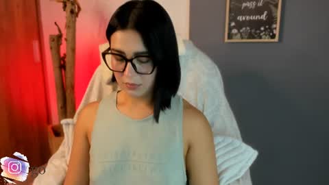 val_varago online show from July 7, 11:53 pm