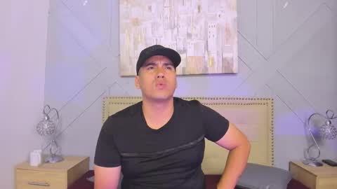 Snapshot of vale_n_matt chatting on September 17, 3:30 am Samantha y Matt online show from September 17, 3:30 am