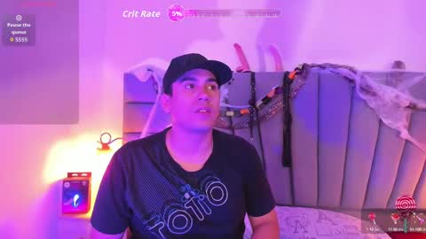 Snapshot of vale_n_matt chatting on October 14, 3:40 am Samantha y Matt online show from October 14, 3:40 am