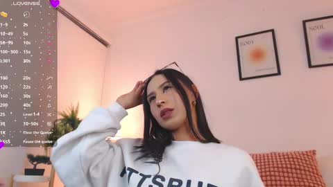 Snapshot of valen_ross_ chatting on September 14, 3:16 am valentina Rossi 3 online show from September 14, 3:16 am