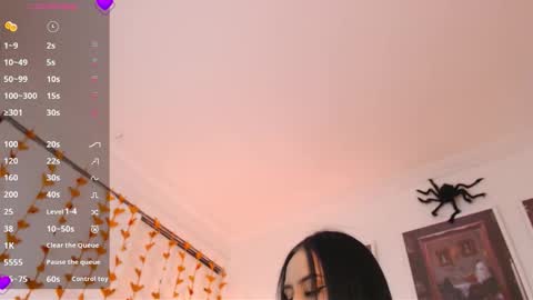 Snapshot of valen_ross_ chatting on October 18, 2:47 am valentina Rossi 3 online show from October 18, 2:47 am