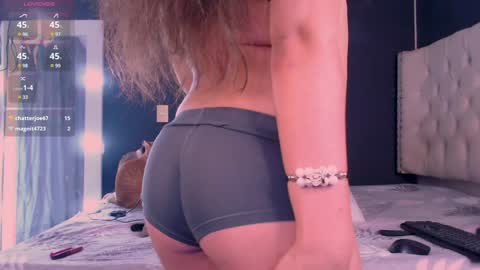 IG-valen mendoza99  twitter valenthompson99 online show from December 8, 2:28 am