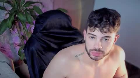 valenthinoking online show from September 14, 11:04 pm