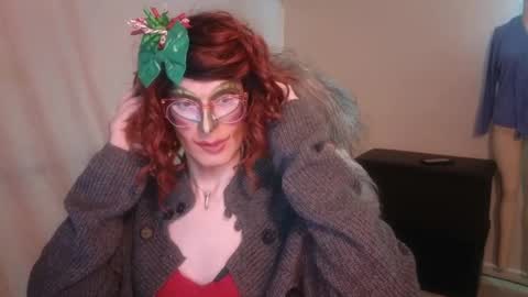 Valentia online show from December 18, 2:10 am