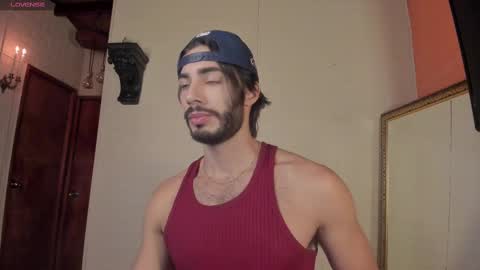 valentin_hoffman online show from February 28, 11:58 am