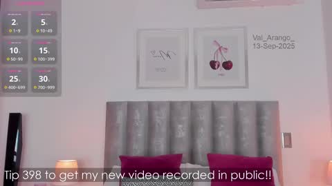Snapshot of valentina_arango chatting on September 13, 11:04 pm Val arango online show from September 13, 11:04 pm