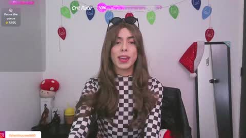 Valentina Ceretti online show from January 9, 2:29 pm