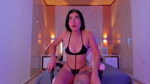 Valentina online show from February 10, 3:43 am