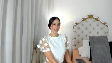 Valentina  online show from March 1, 11:50 am