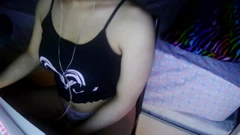 Snapshot of valentinaceleste chatting on May 10, 5:34 am Valentina Celeste online show from May 10, 5:34 am