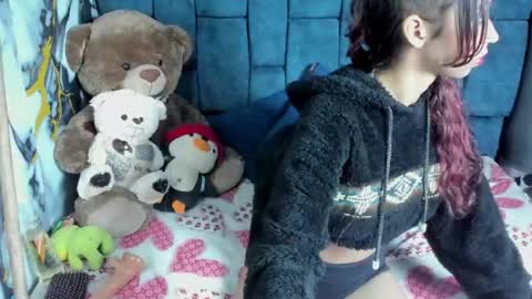 Snapshot of valentinaklean1 chatting on July 25, 2:31 am valentinaklean1 online show from July 25, 2:31 am