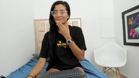 Snapshot of valentinalov chatting on January 8, 6:09 pm Valentina online show from January 8, 6:09 pm