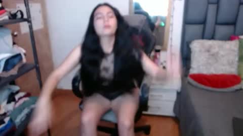 Snapshot of valentinasmith18 chatting on February 12, 8:15 pm valentinasmith18 online show from February 12, 8:15 pm