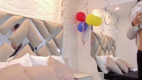 Snapshot of valentinasu_ chatting on July 20, 3:47 pm VALENTINA online show from July 20, 3:47 pm