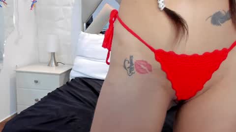 Snapshot of valentinasu_ chatting on July 25, 3:20 pm VALENTINA online show from July 25, 3:20 pm