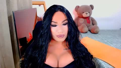    online show from December 17, 11:49 pm