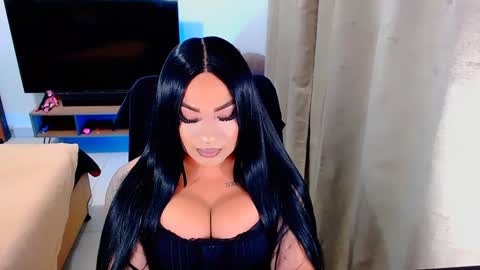    online show from December 19, 11:14 pm