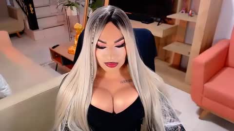    online show from March 9, 11:03 pm