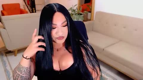    online show from November 15, 9:54 pm