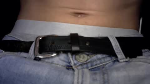 Snapshot of valentinaysamuel chatting on March 23, 12:03 am Samuel online show from March 23, 12:03 am