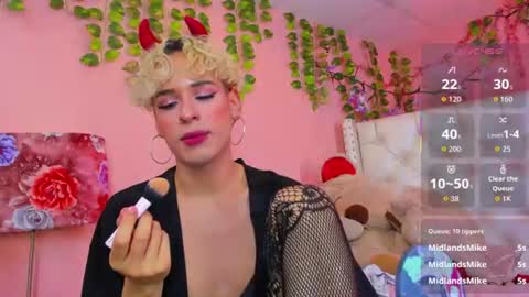 valentinee_xo online show from June 27, 12:22 pm