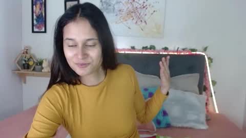 Snapshot of valentini_villa chatting on October 23, 8:18 pm V A L E N T I N I online show from October 23, 8:18 pm