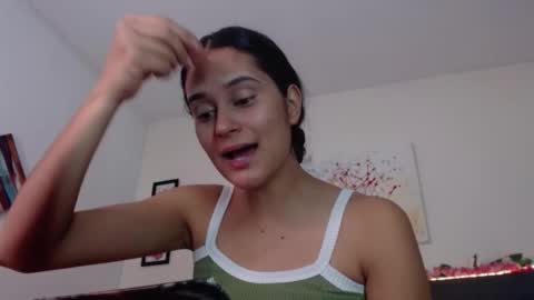 Snapshot of valentini_villa chatting on October 24, 8:16 pm V A L E N T I N I online show from October 24, 8:16 pm