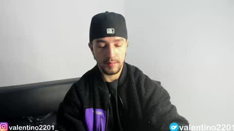 valentino online show from December 10, 12:39 am