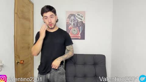 valentino online show from February 1, 1:34 am