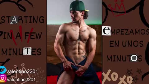 valentino online show from February 10, 2:08 am