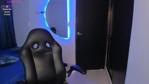 valentino santos online show from November 11, 12:27 pm