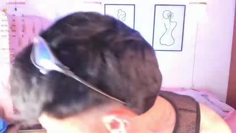 Manuel online show from February 25, 11:14 pm