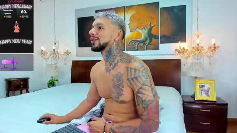 Snapshot of valentinos_ chatting on March 6, 9:00 pm Valentinos online show from March 6, 9:00 pm