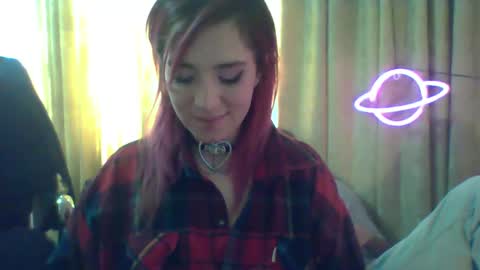Valeri Cove online show from December 7, 3:41 pm