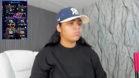 valeri_harpers4 online show from November 8, 6:18 pm