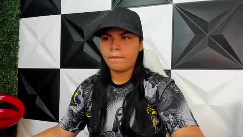 Snapshot of valeri_harpers4 chatting on February 13, 1:12 am valeri_harpers4 online show from February 13, 1:12 am