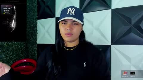 Snapshot of valeri_harpers4 chatting on March 11, 2:06 am valeri_harpers4 online show from March 11, 2:06 am