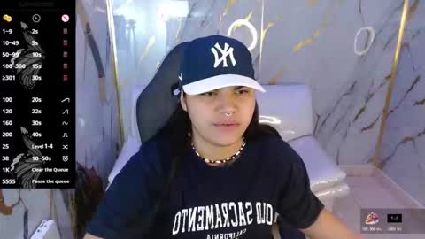 Snapshot of valeri_harpers4 chatting on March 23, 2:37 am valeri_harpers4 online show from March 23, 2:37 am