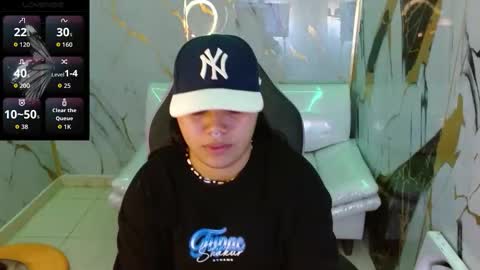 Snapshot of valeri_harpers4 chatting on March 29, 3:34 pm valeri_harpers4 online show from March 29, 3:34 pm