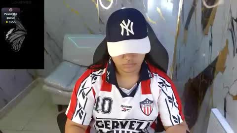 valeri_harpers4 online show from May 11, 1:55 am