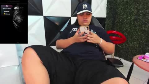 valeri_harpers4 online show from May 13, 2:25 pm