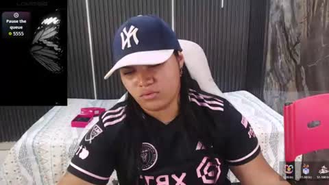 valeri_harpers4 online show from July 28, 7:39 pm