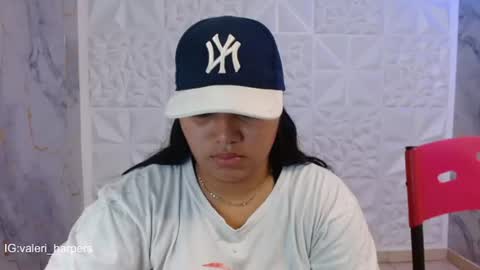 valeri_harpers4 online show from July 31, 6:40 pm