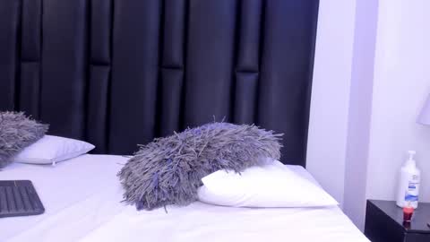 valeri_tafur online show from December 14, 5:58 pm