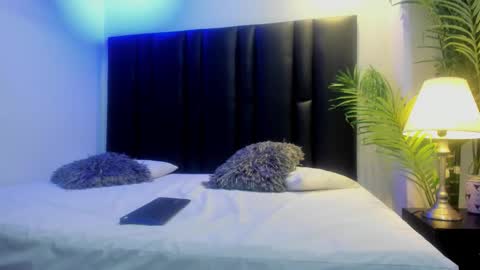 valeri_tafur online show from November 20, 10:59 am