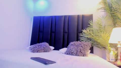 valeri_tafur online show from February 17, 11:07 am