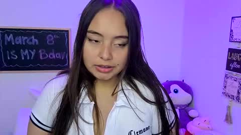 valeria online show from March 6, 12:40 am