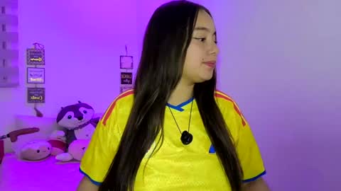 valeria online show from July 4, 5:35 am