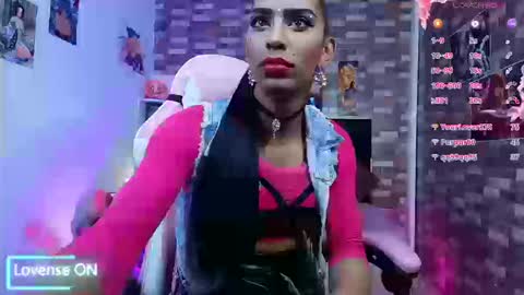 ...VALERIA DIR... online show from September 11, 3:23 pm